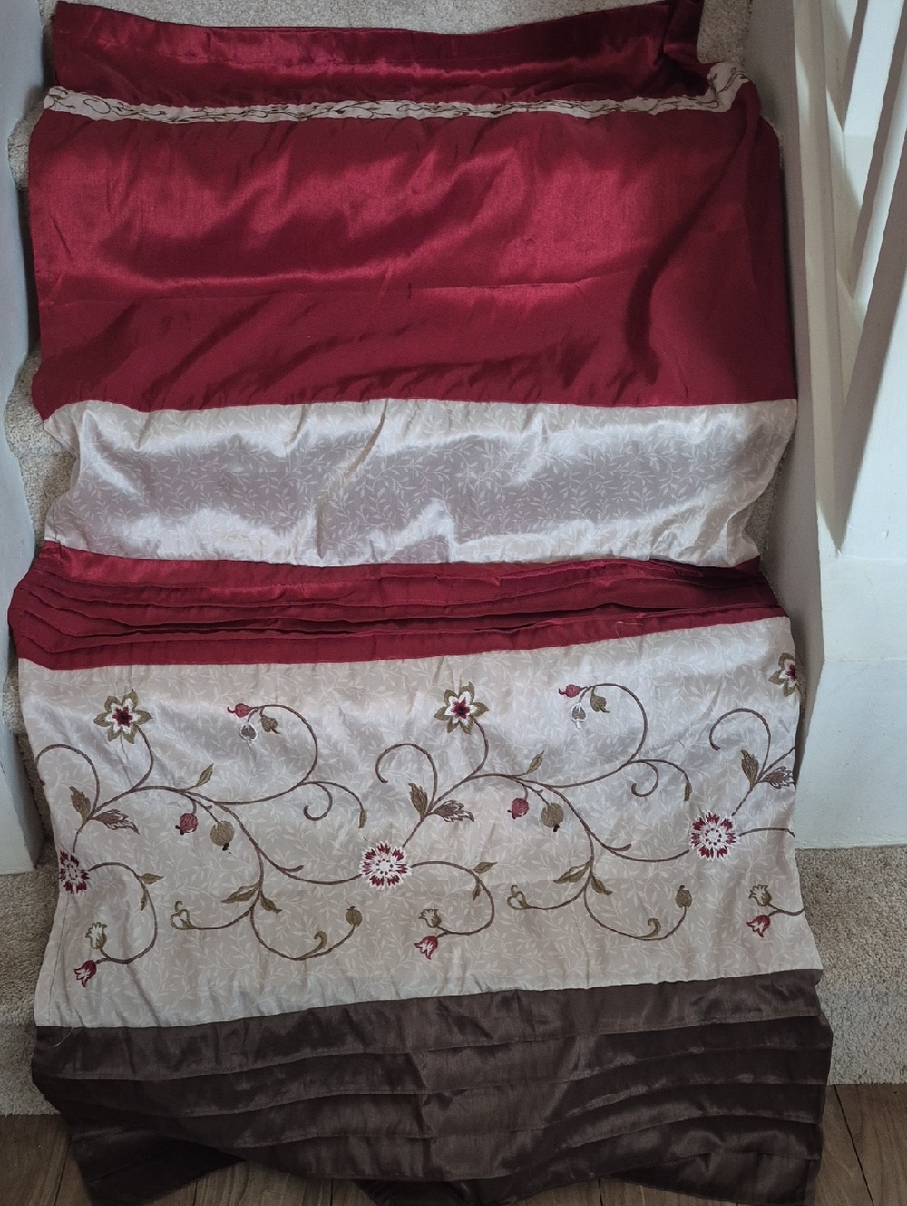 Bohemium Style Shower Curtain Burgundy Cream 70x72